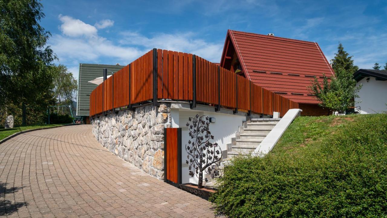 Chalets Runolist Crni Lug Exterior foto